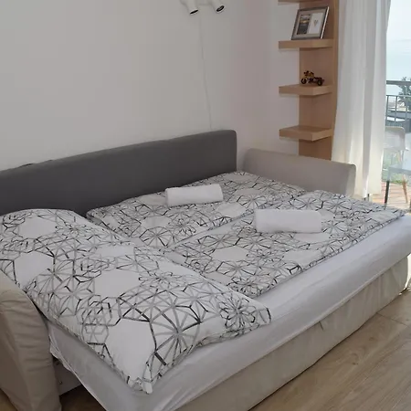 Cadet 1005 Apartman *