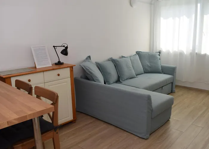Apartament Cadet 1005 *